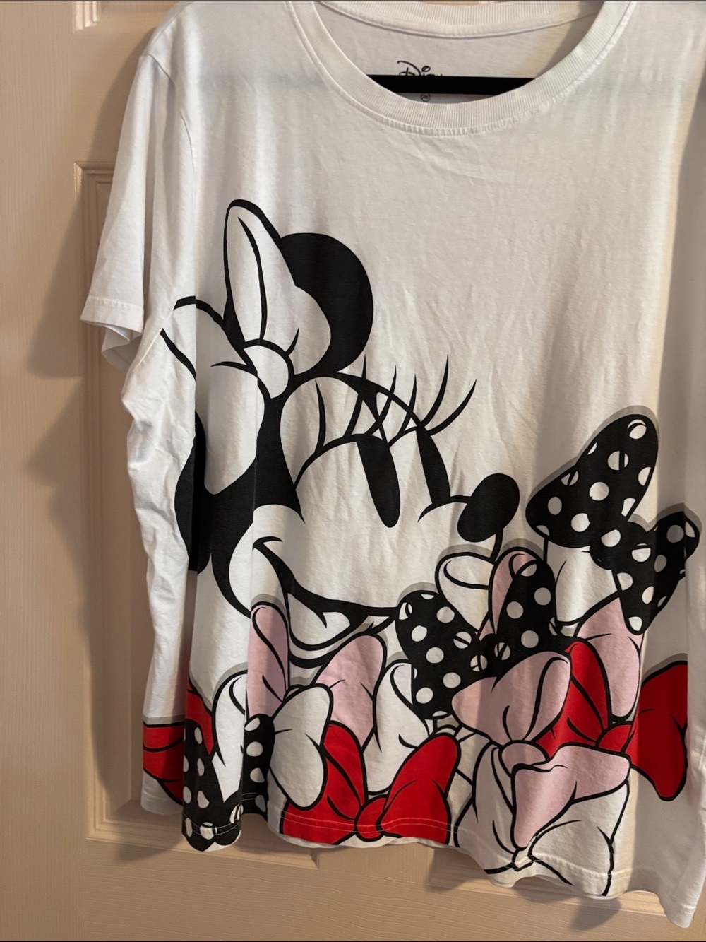 Disney Girls' White Tee with Black Minnie Outline and Pink & Red Bows
